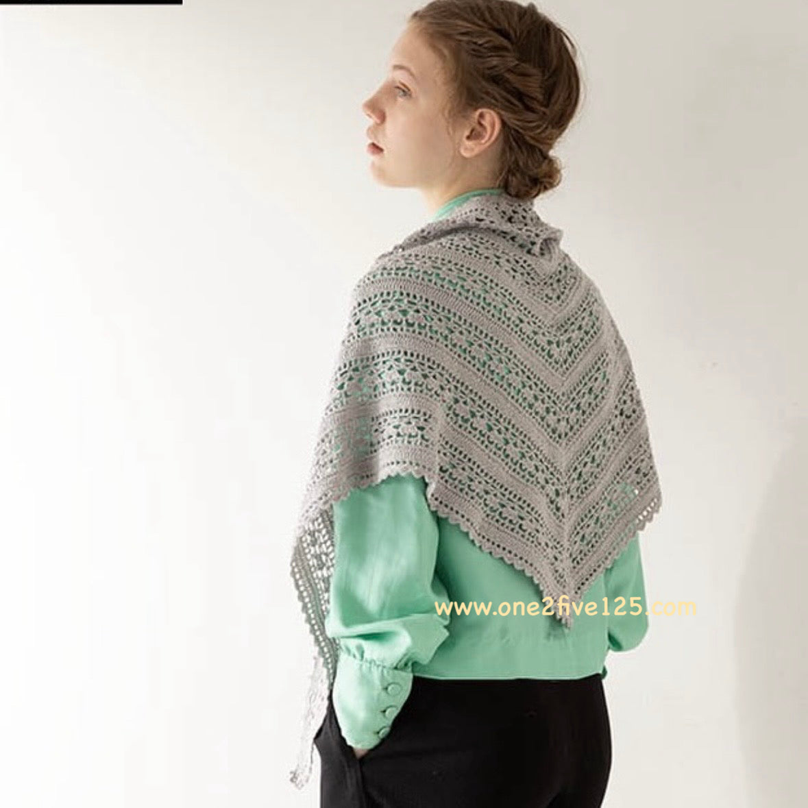 日本鉤針披肩編織書：一年四季都啱用（Crochet Shawl for All Seasons）1j