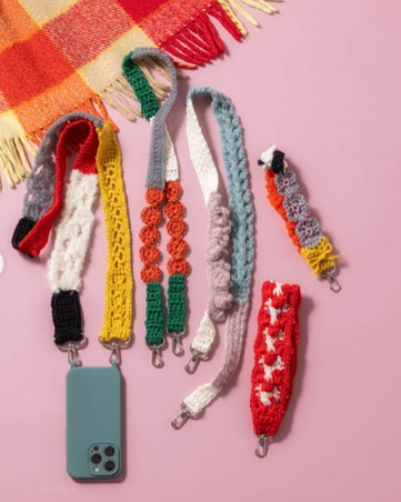 日本鈎織圖解書: 四季可用的鉤針手機掛繩 1s